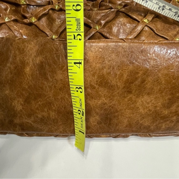 Big Buddha purse. Santa Barbara tote handbag. Purse. MSRP $105. 3 straps. NWT - Picture 10 of 12